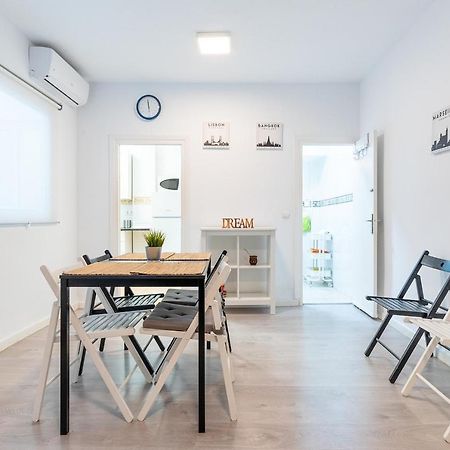 Piso Capuchinos Centrico Apartment มาลากา ภายนอก รูปภาพ